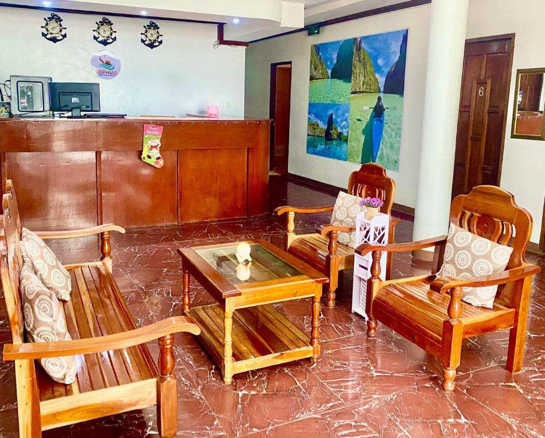 אל נידו Sophias Beach Guest House מראה חיצוני תמונה