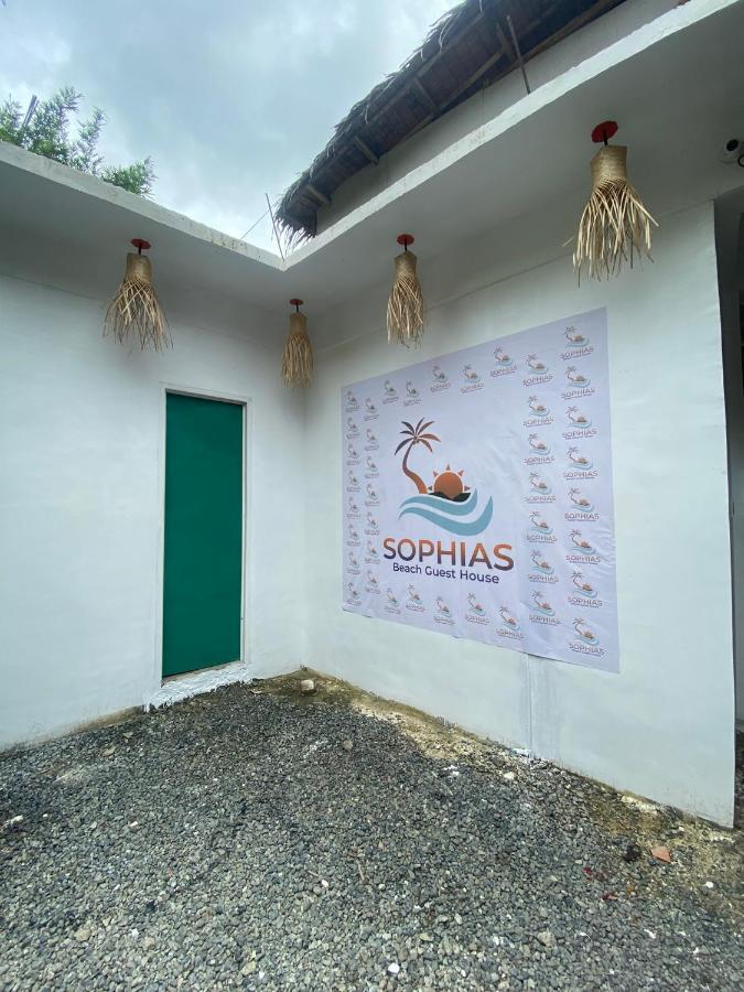 אל נידו Sophias Beach Guest House מראה חיצוני תמונה