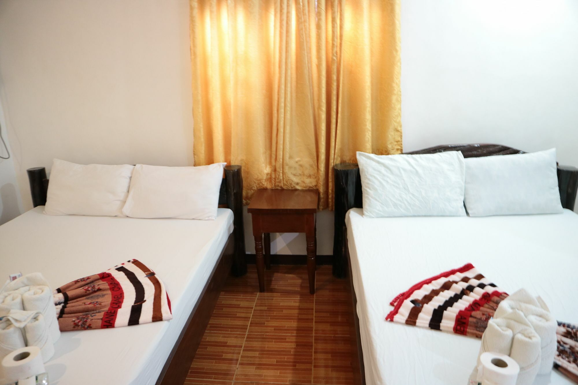 אל נידו Sophias Beach Guest House מראה חיצוני תמונה