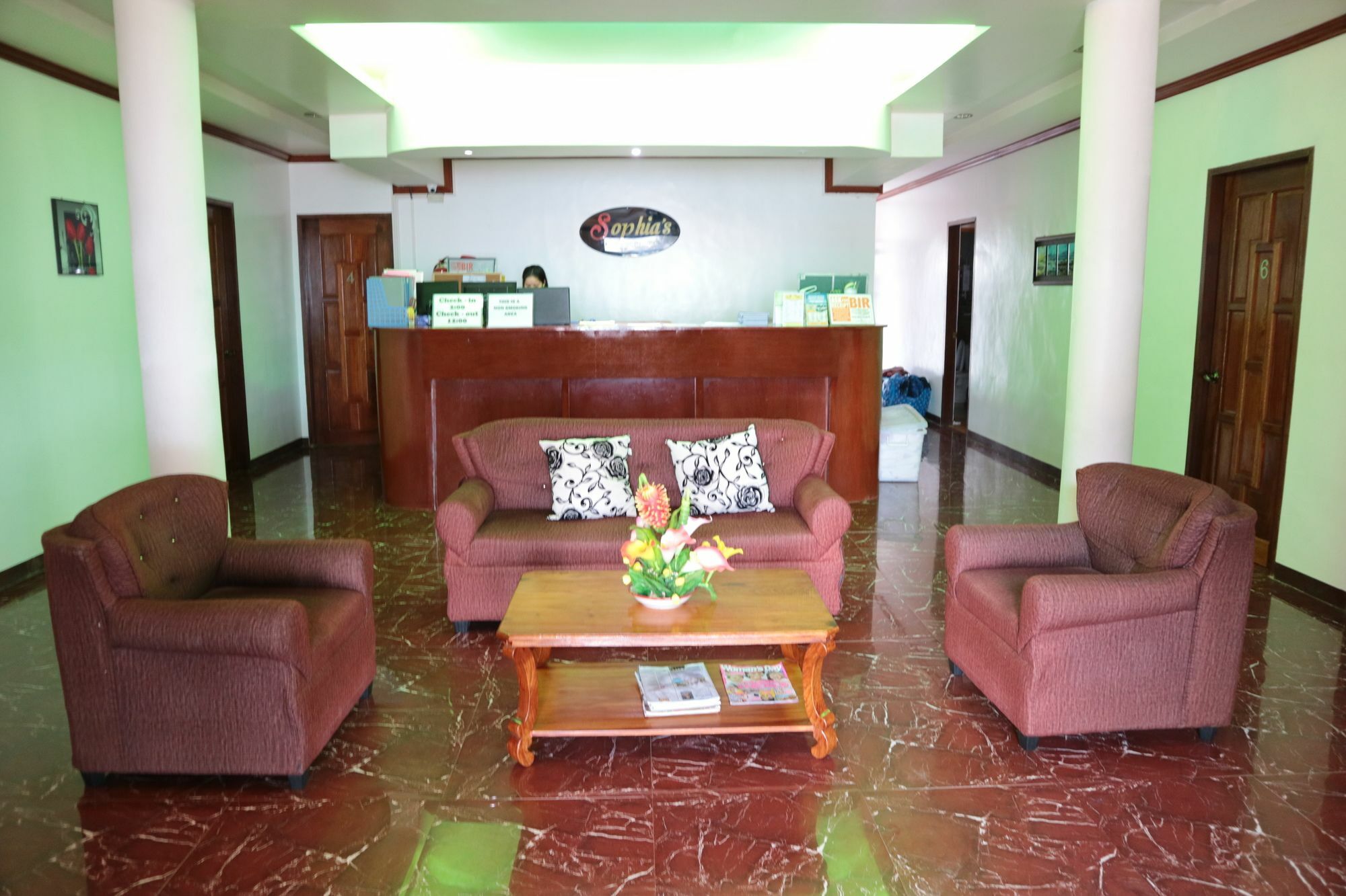 אל נידו Sophias Beach Guest House מראה חיצוני תמונה