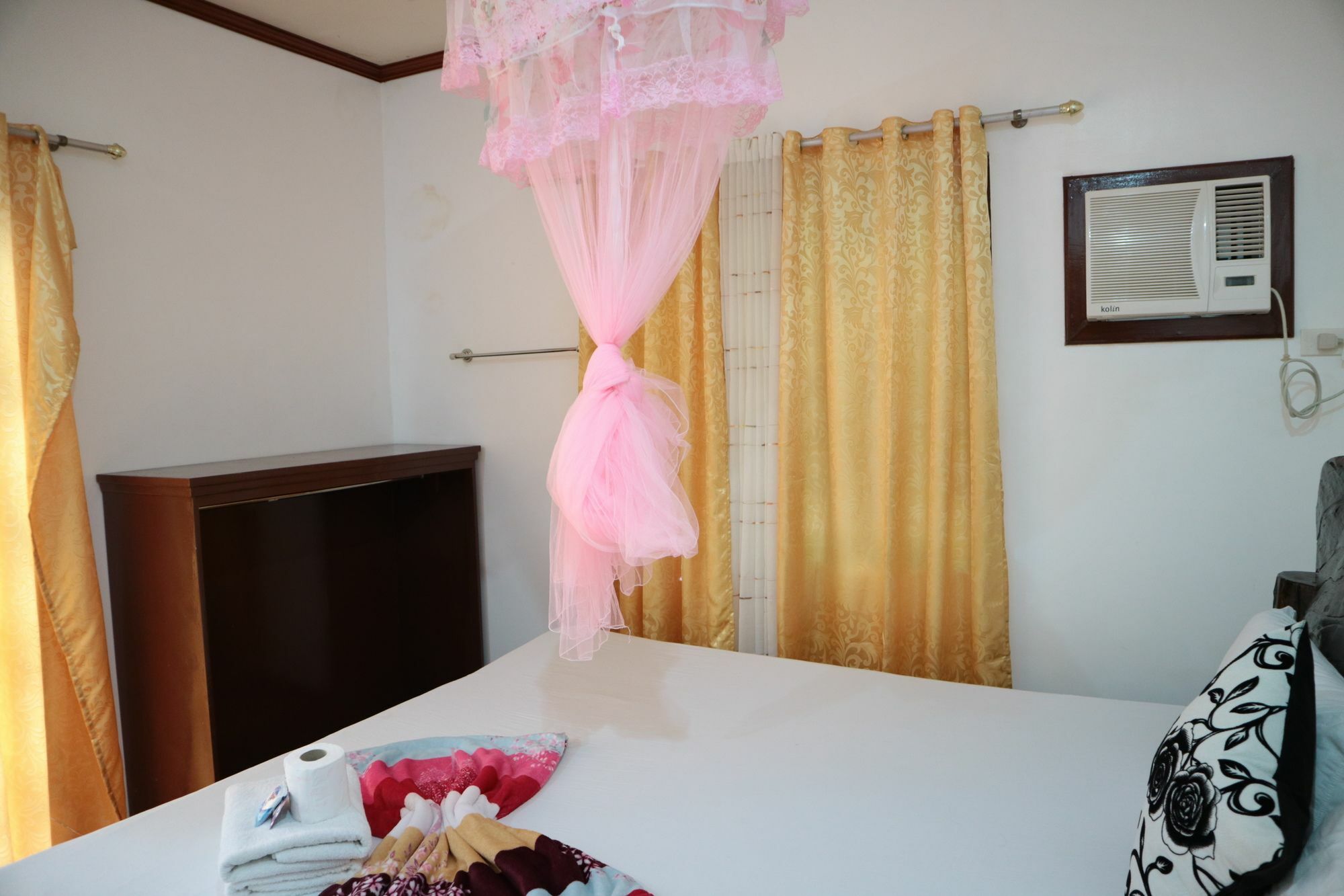 אל נידו Sophias Beach Guest House מראה חיצוני תמונה