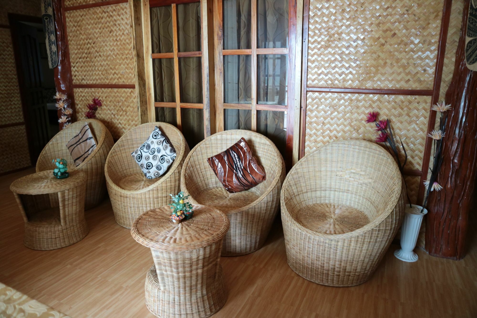 אל נידו Sophias Beach Guest House מראה חיצוני תמונה