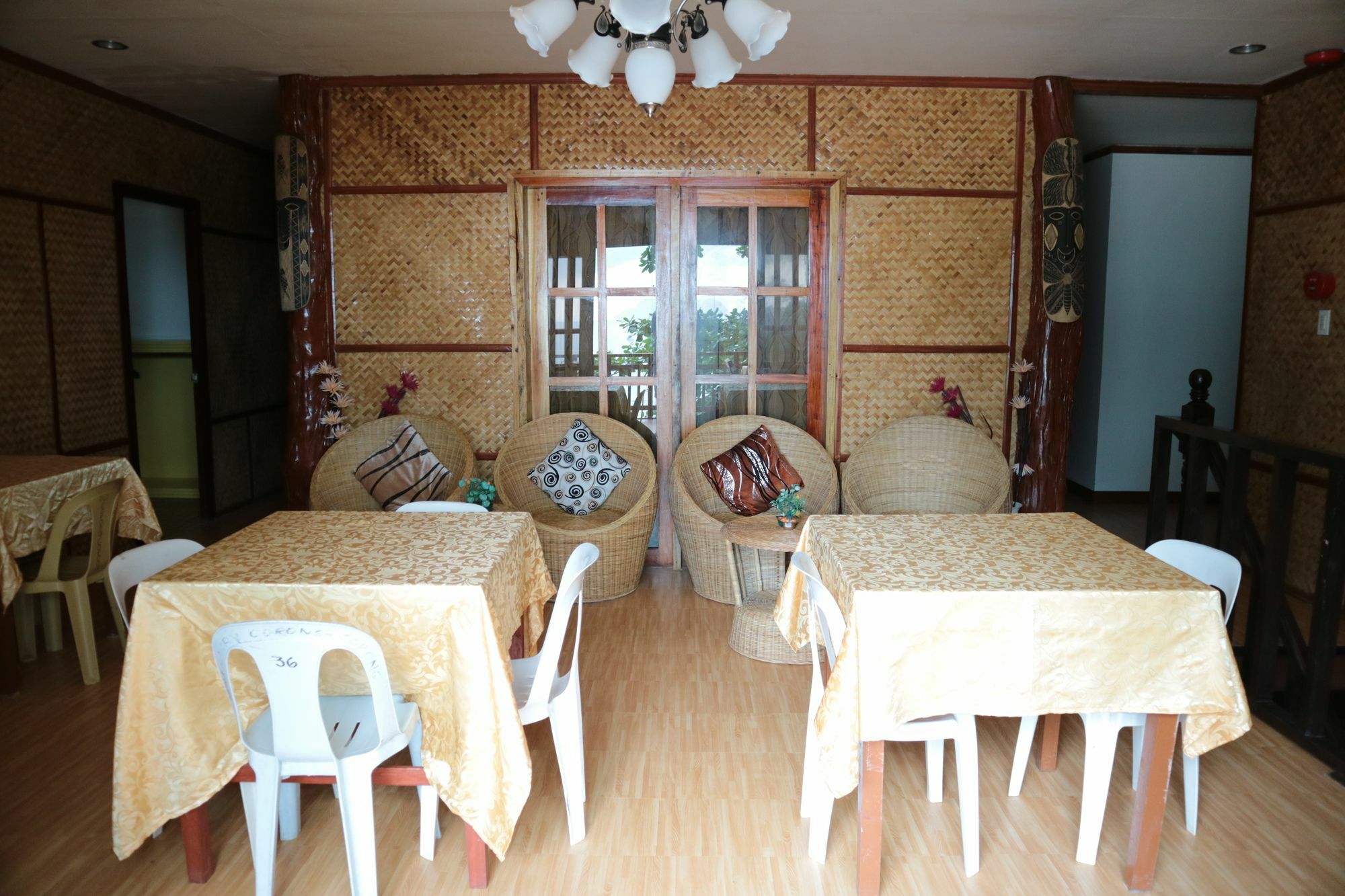 אל נידו Sophias Beach Guest House מראה חיצוני תמונה